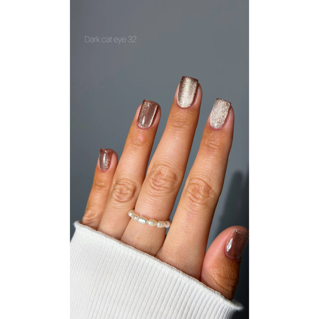 Dark Gel Polish Cat Eye 32, 6 ml