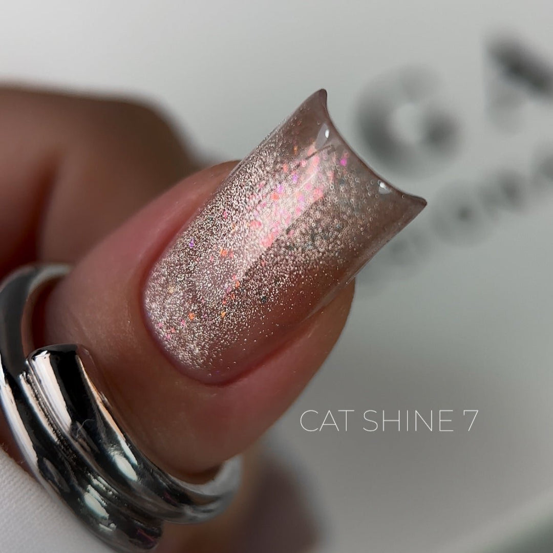 SAGA Professional Gel Polish Cat Shine 07, 9ml