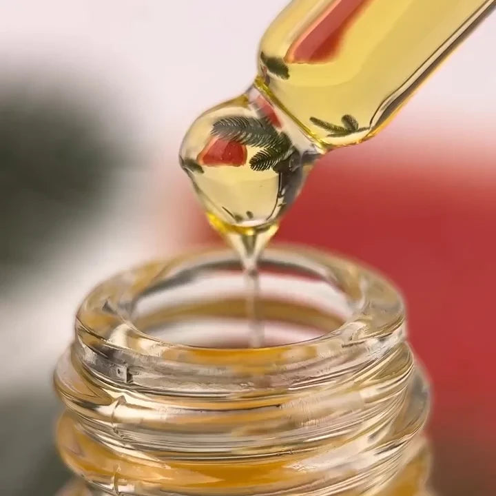 SHELLY Nail and Cuticle oil, 30 ml, with grapefruit extract and vitamin A (expiration date 06.10.2026) - Photo №3