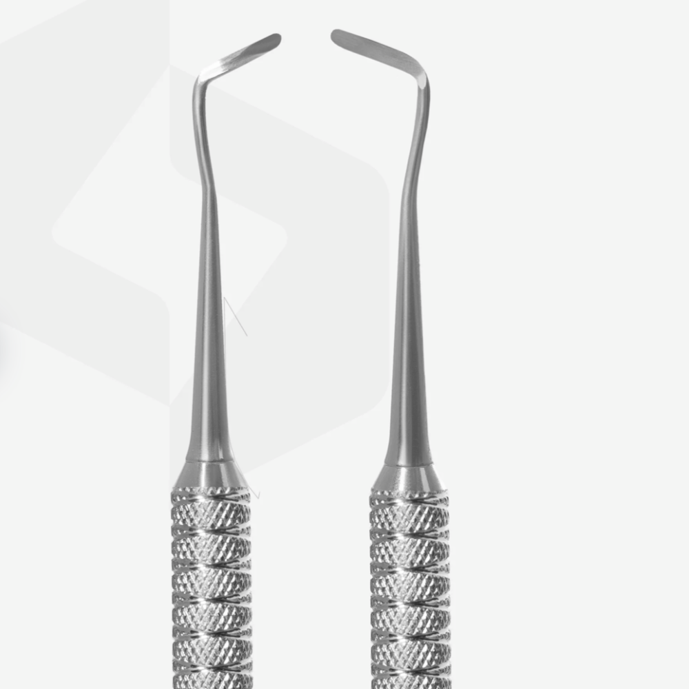 Dual-ended stainless steel cuticle pusher tool for manicure and pedicure care