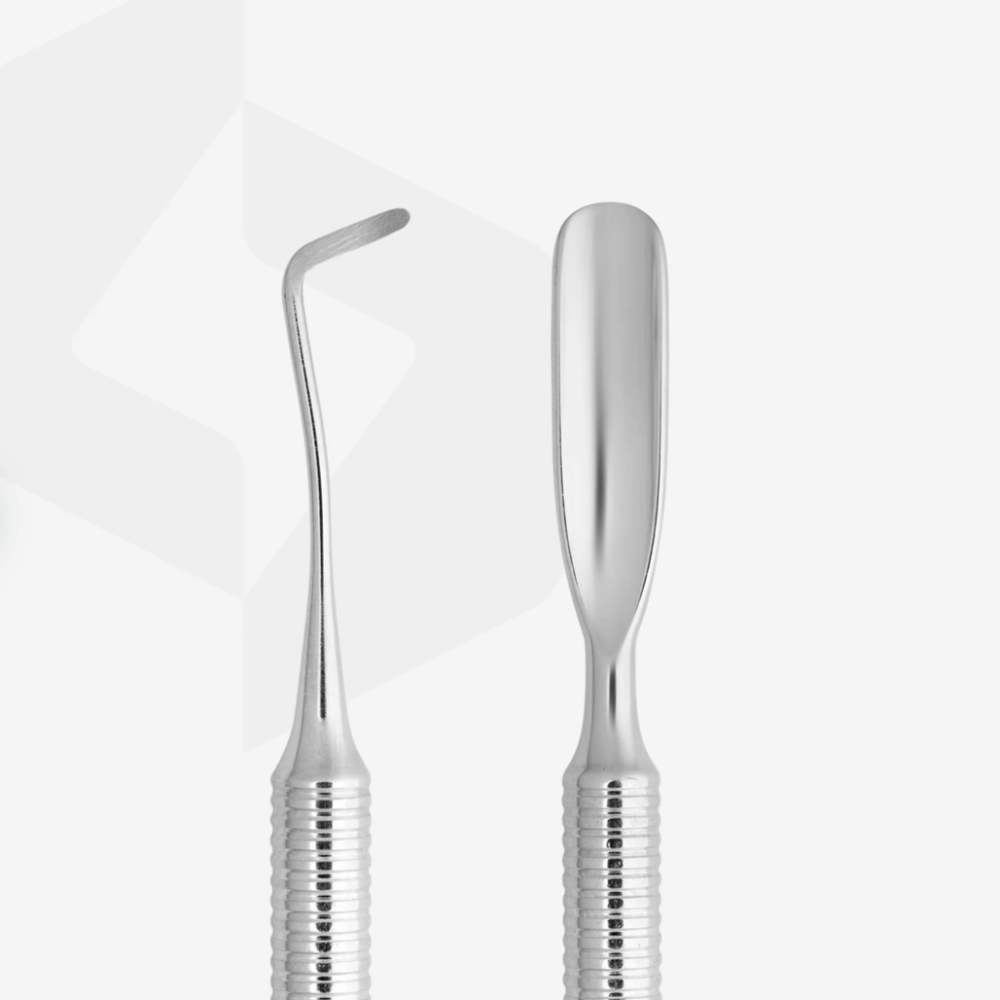 Stainless steel dual-ended cuticle pusher nail tool for manicure and pedicure