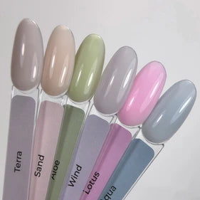 Base Semipermanente de Color HEYLOVE Tint Aloe, 15 ml - Foto №5