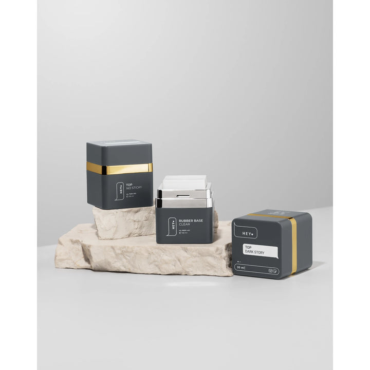 HEYLOVE “Dark Story” Top Coat, 30 ml, glossy top without UV filters, no sticky layer