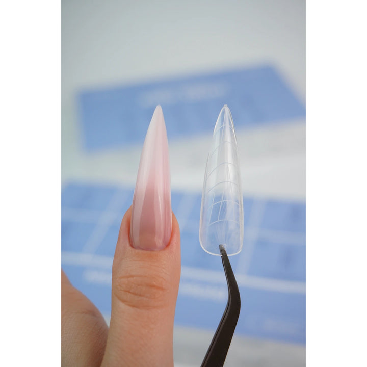 TOUCH Upper Forms Stiletto – finished nail compared with the upper form