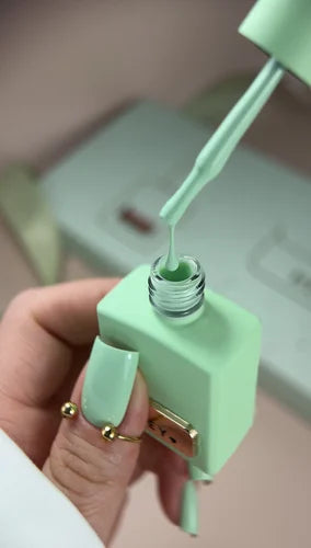 HEYLOVE Gel Polish Ambrosia, 15 ml